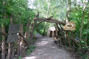 De ingang van het Beverbos